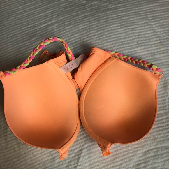 COPY - Victoria’s Secret racer back push up bra, 36D - Picture 2 of 4